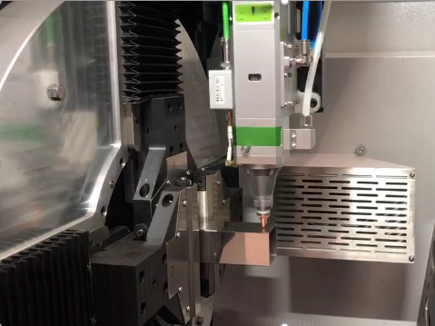 How Fiber Laser Cutting Technology Optimize The Cutting Accuracy